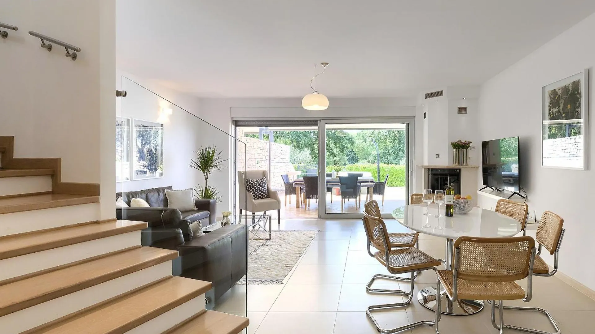 Vila House Krnic 2 Pelegrin